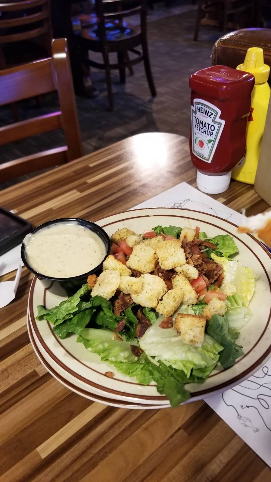 The Northern Lake Tavern & Grill | restaurant | 10470 South Ave, Chisago City, MN 55013, USA | 6512570100 OR +1 651-257-0100