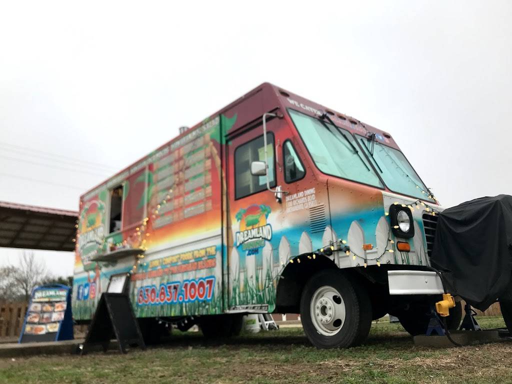 Chicken Little | restaurant | 1016 Market Heights, Canyon Lake, TX 78132, USA | 8306434924 OR +1 830-643-4924