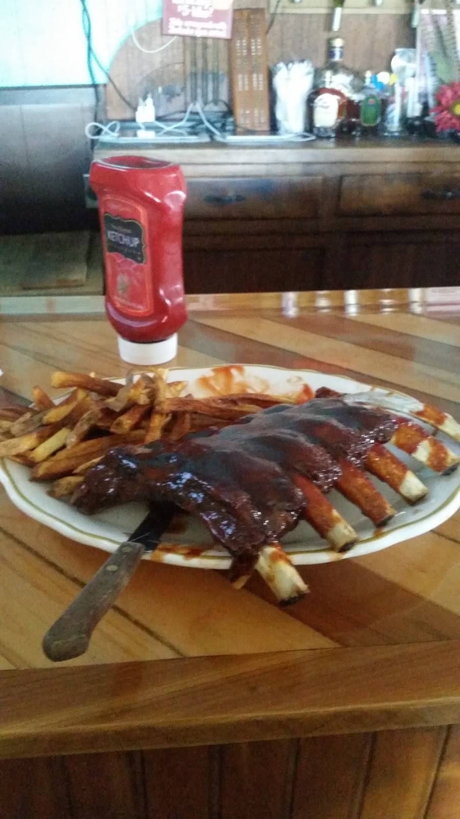 Quinns Bar | restaurant | County Rd A, Deerbrook, WI 54424, USA | 7156236611 OR +1 715-623-6611