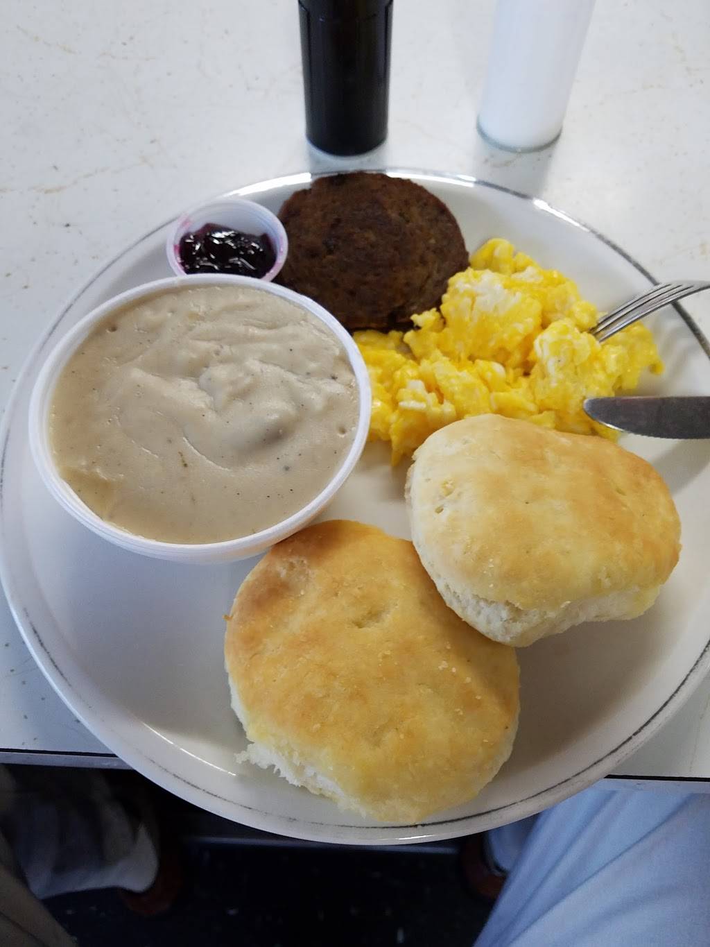 Mr Biscuit | restaurant | 1904 Chattanooga Rd, Dalton, GA 30720, USA | 7062264314 OR +1 706-226-4314