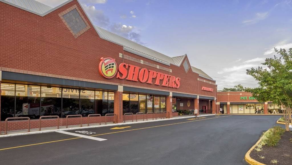 Festival at Manchester Lakes | shopping mall | 7005 Manchester Blvd, Franconia, VA 22310, USA | 7034424300 OR +1 703-442-4300