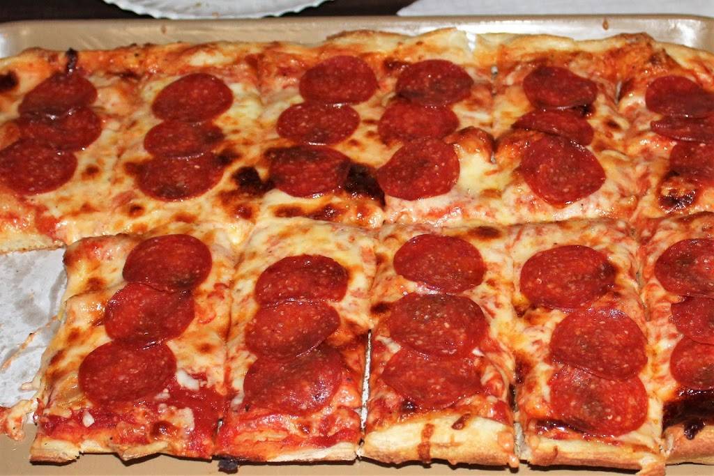 Barretts Pub | restaurant | 474 Main St, Archbald, PA 18403, USA | 5708762503 OR +1 570-876-2503