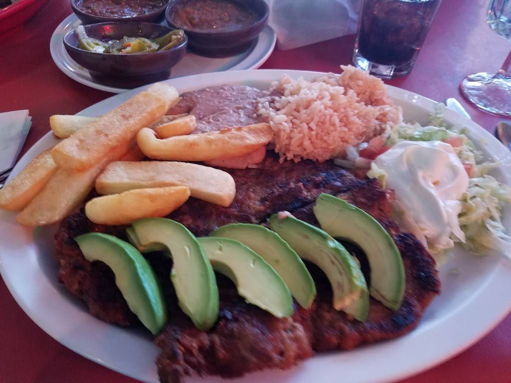 La Hacienda de Roselle | restaurant | 35 W Irving Park Rd, Roselle, IL 60172, USA | 6308939009 OR +1 630-893-9009