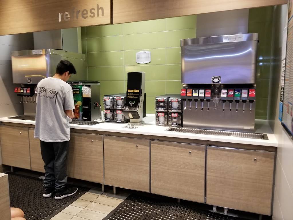 McDonalds | cafe | 18962 Brookhurst St, Fountain Valley, CA 92708, USA | 7149688901 OR +1 714-968-8901