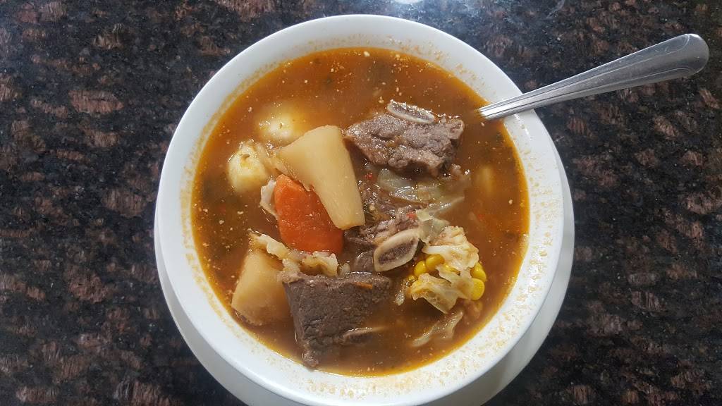 Stephanies Barbecue IV | restaurant | 687 N 6th St, Newark, NJ 07107, USA | 9737321090 OR +1 973-732-1090