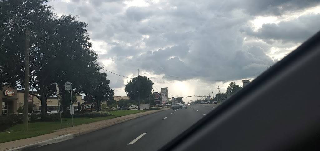 Raising Canes Chicken Fingers | meal takeaway | 12201 Westheimer Rd, Houston, TX 77077, USA | 2814977907 OR +1 281-497-7907