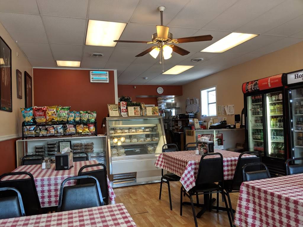 Johnny Paisanos | restaurant | 226 Baltimore Pike, Springfield, PA 19064, USA | 6106900150 OR +1 610-690-0150