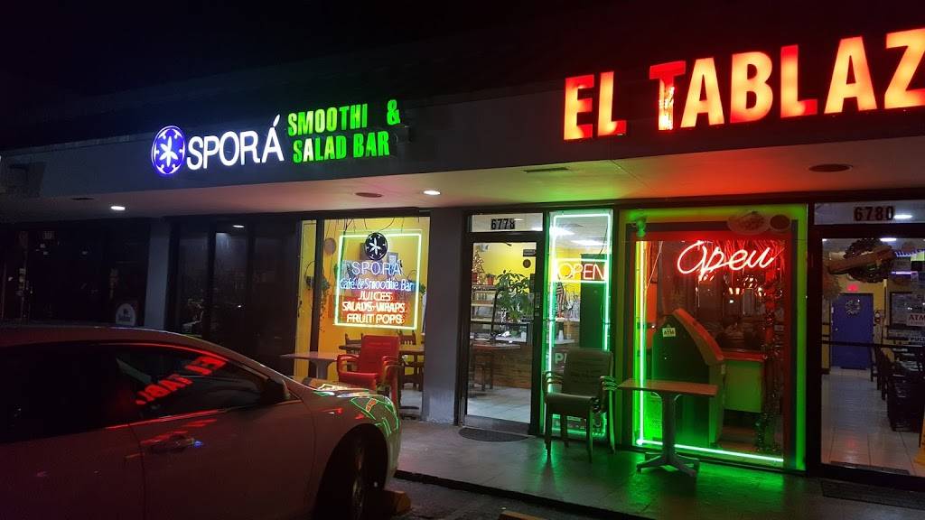 SPORA Cafe & Smoothie Bar | restaurant | 6778 Collins Ave, Miami Beach, FL 33141, USA | 3053978147 OR +1 305-397-8147