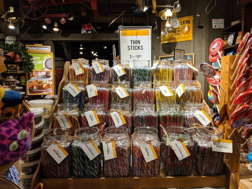 Cracker Barrel Old Country Store | restaurant | 30 Research Dr, Milford, CT 06460, USA | 2038777595 OR +1 203-877-7595