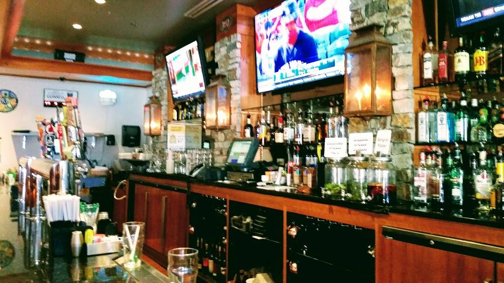 Tower Tap & Grill | restaurant | 6900 Tower Rd, Denver, CO 80249, USA | 3035741310 OR +1 303-574-1310