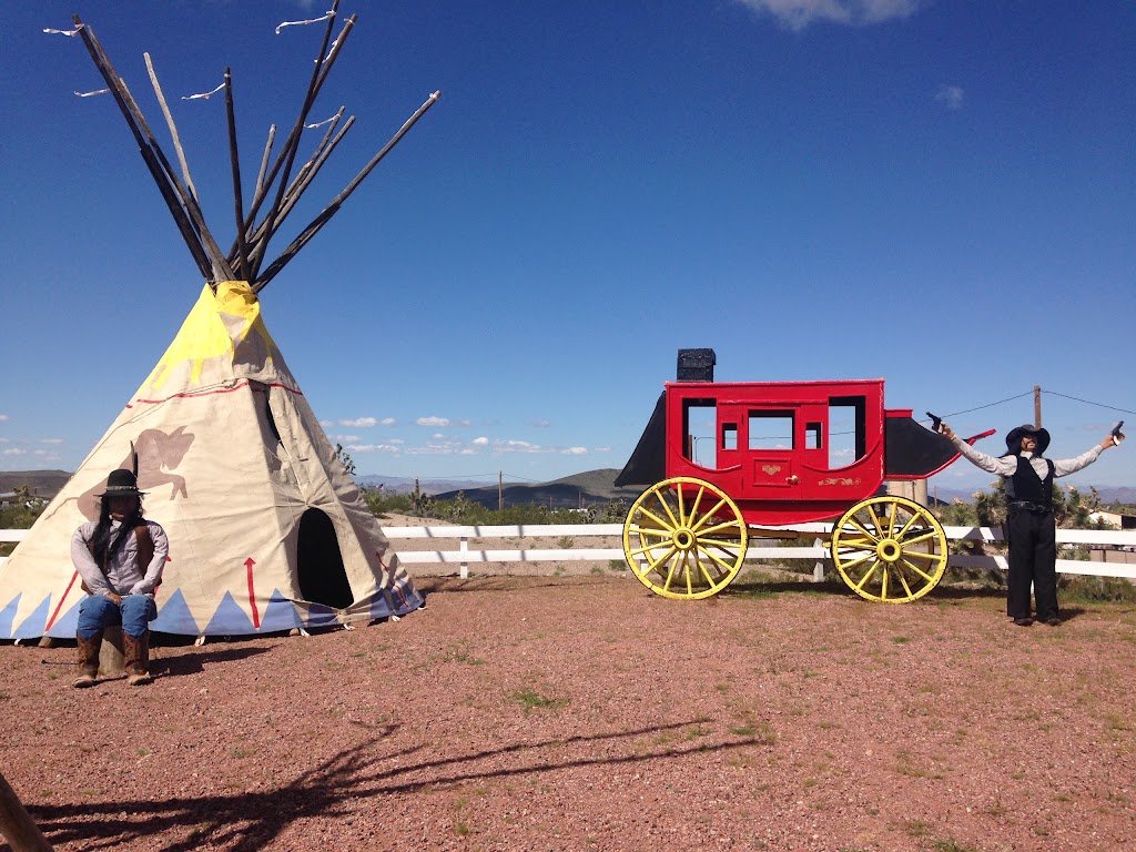 Buffalo Bucks Wild West | restaurant | 20947 N Silver Eagle Dr, White Hills, AZ 86445, USA | 9287673650 OR +1 928-767-3650