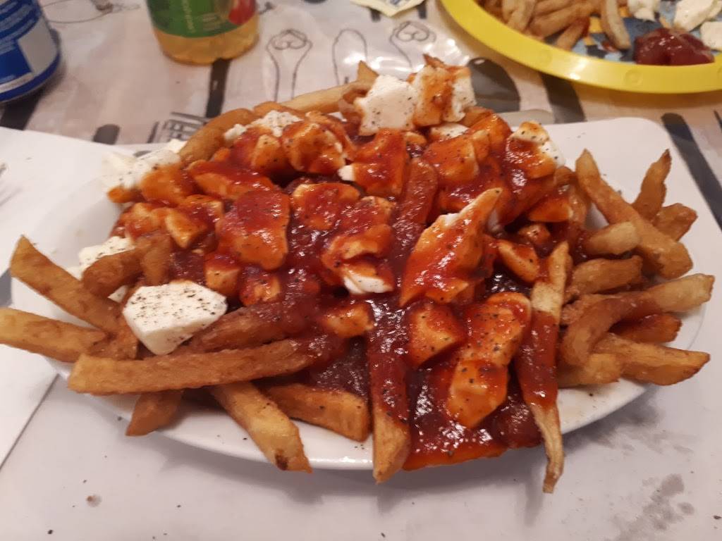 Cantine Ti-Mousse | restaurant | 432 QC-108, Saint-Romain, QC G0Y 1L0, Canada | 4184867070 OR +1 418-486-7070