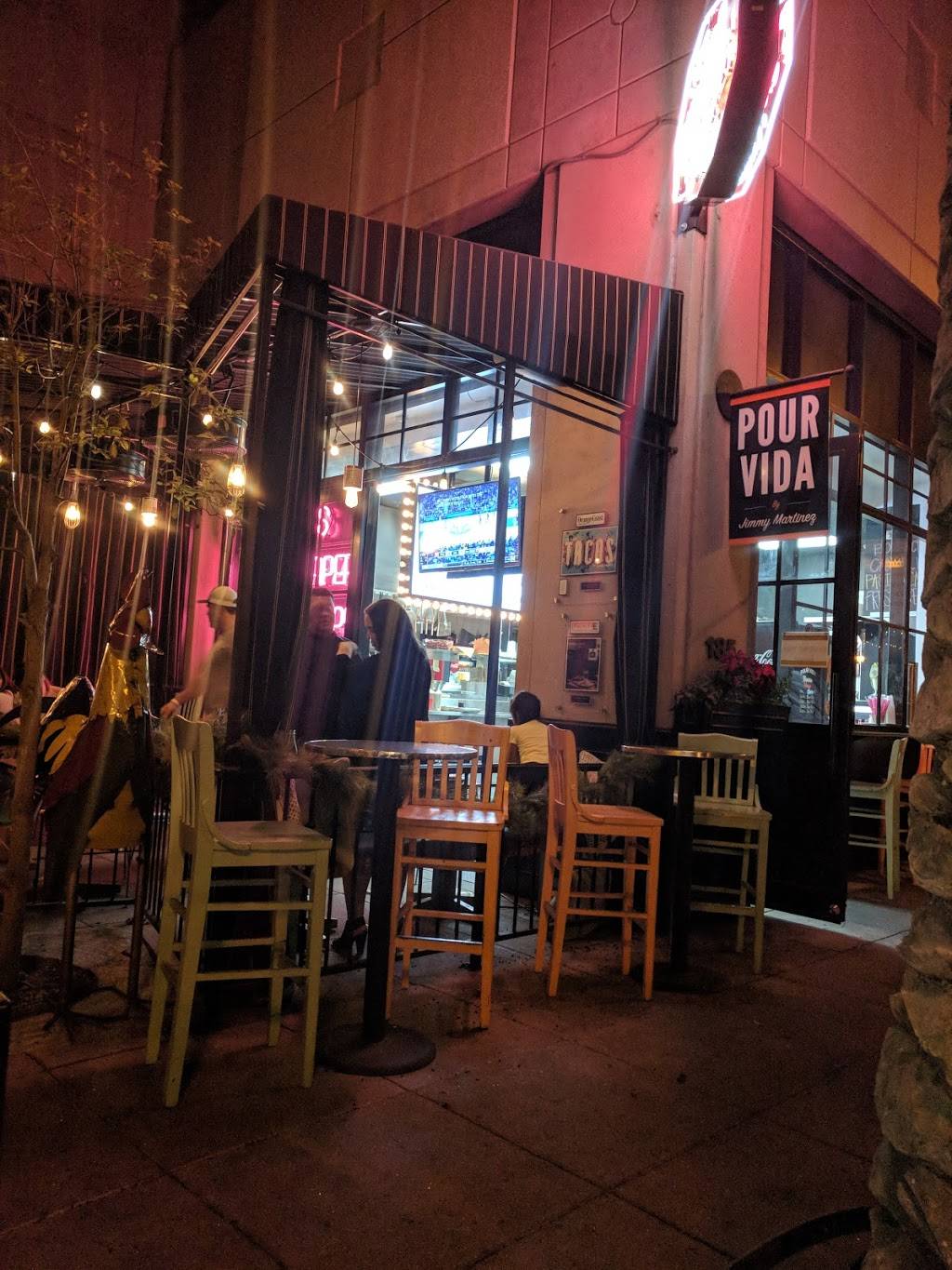 Pour Vida Latin Flavor | restaurant | 185 W Center Street Promenade, Anaheim, CA 92805, USA | 6572083889 OR +1 657-208-3889