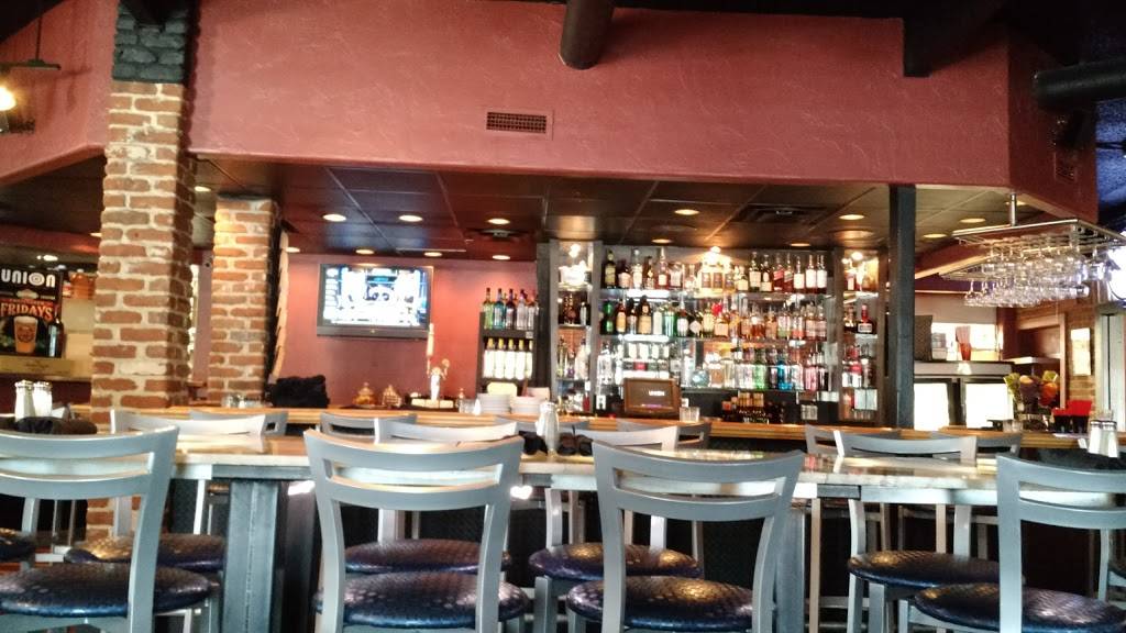 Union An American Bistro | restaurant | 3 Wilcox St, Castle Rock, CO 80104, USA | 3036888159 OR +1 303-688-8159