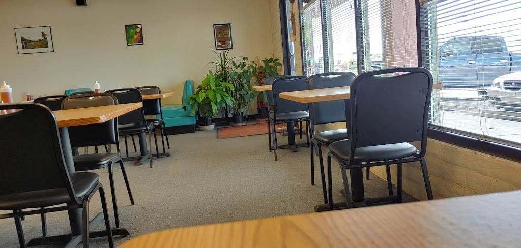 Mariachi Restaurant | restaurant | 2110 Juan Tabo Blvd NE, Albuquerque, NM 87112, USA | 5052755858 OR +1 505-275-5858