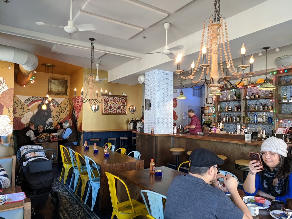 Tio Flores | restaurant | 1600 South St, Philadelphia, PA 19146, USA | 2676872220 OR +1 267-687-2220