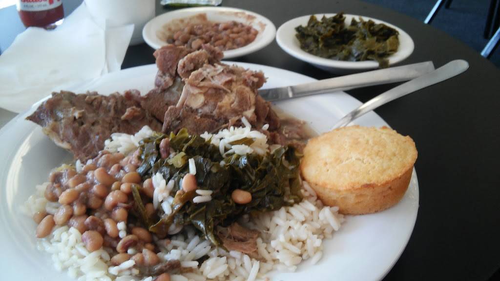 Maes Southern Cafe | restaurant | 4419 US-43 #5, Northport, AL 35473, USA | 2057105488 OR +1 205-710-5488