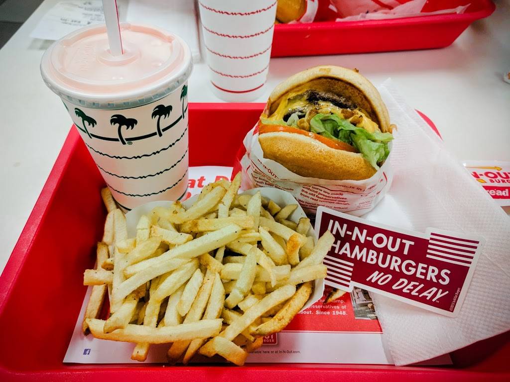 In-N-Out Burger | restaurant | 1221 U.S. 287 Frontage Rd, Mansfield, TX 76063, USA | 8007861000 OR +1 800-786-1000
