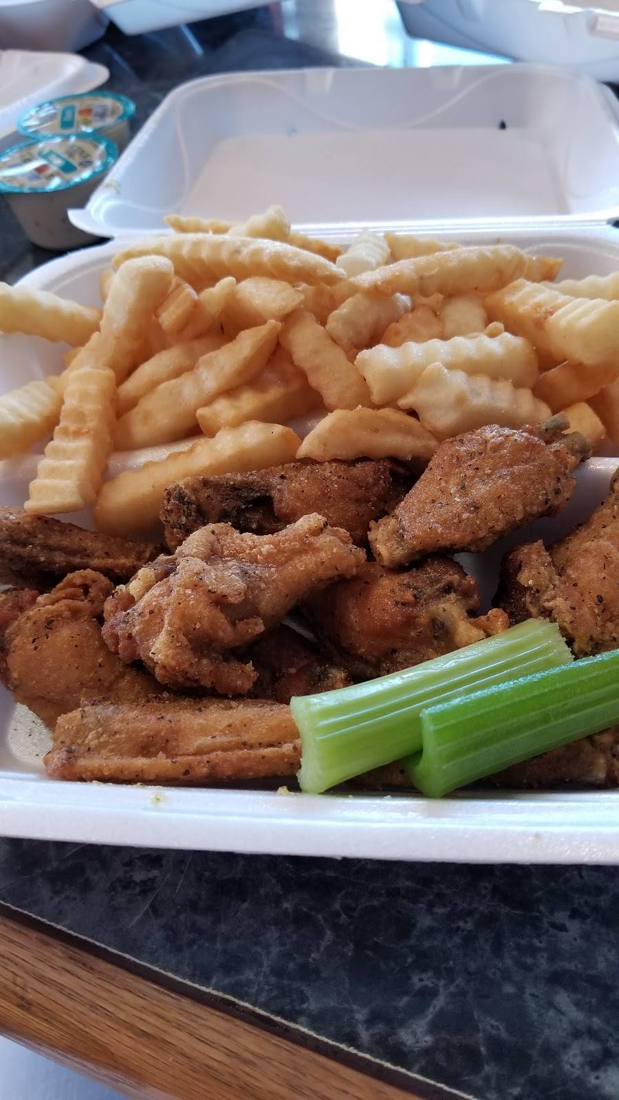 Wing Burger City | restaurant | 3014 N Main St, Anderson, SC 29621, USA | 8643670645 OR +1 864-367-0645