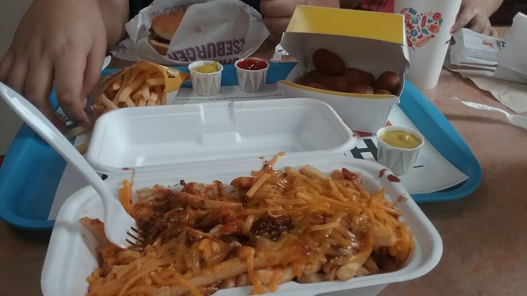 Wienerschnitzel | restaurant | 2501 Broadway, Sacramento, CA 95818, USA | 9164579925 OR +1 916-457-9925