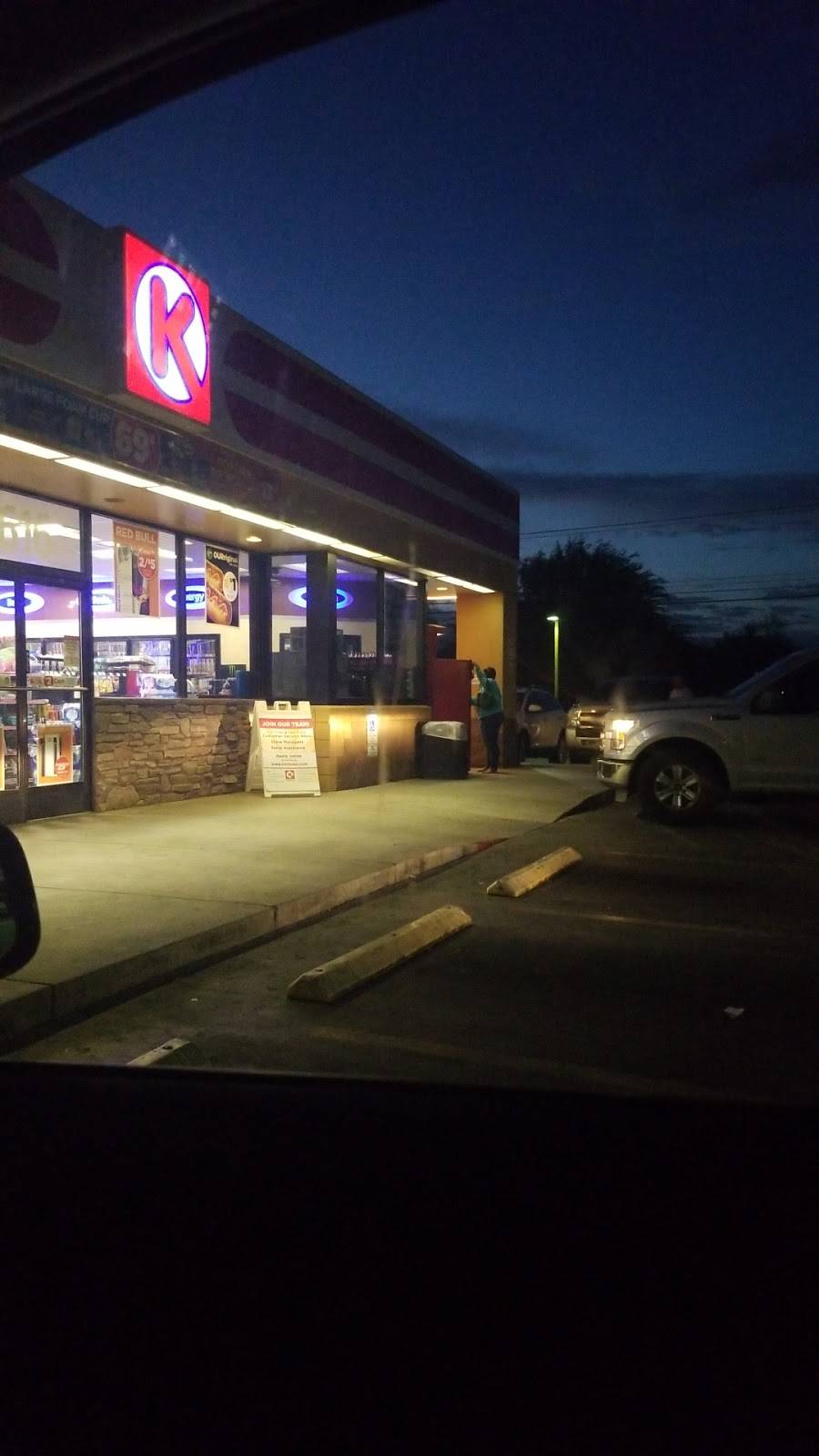 Circle K | meal takeaway | 2616 S Mission Rd, Tucson, AZ 85713, USA | 5206233813 OR +1 520-623-3813