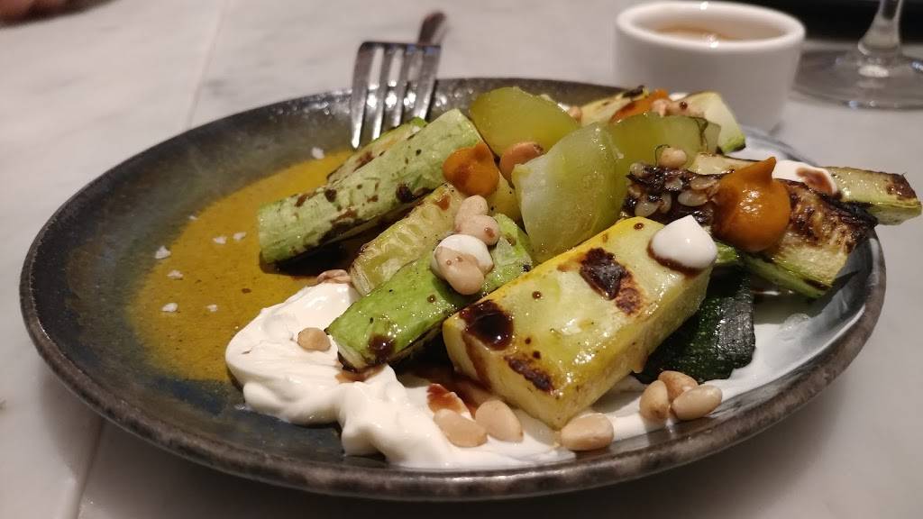 Chalkboard | restaurant | 29 North St, Healdsburg, CA 95448, USA | 7074738030 OR +1 707-473-8030