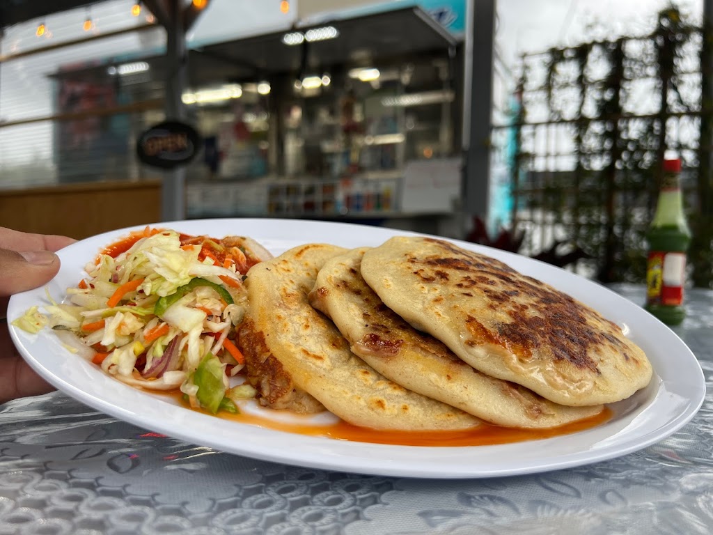 Pupuseria Garcia | restaurant | 505 Paradise Rd, Modesto, CA 95351, USA | 2092475141 OR +1 209-247-5141