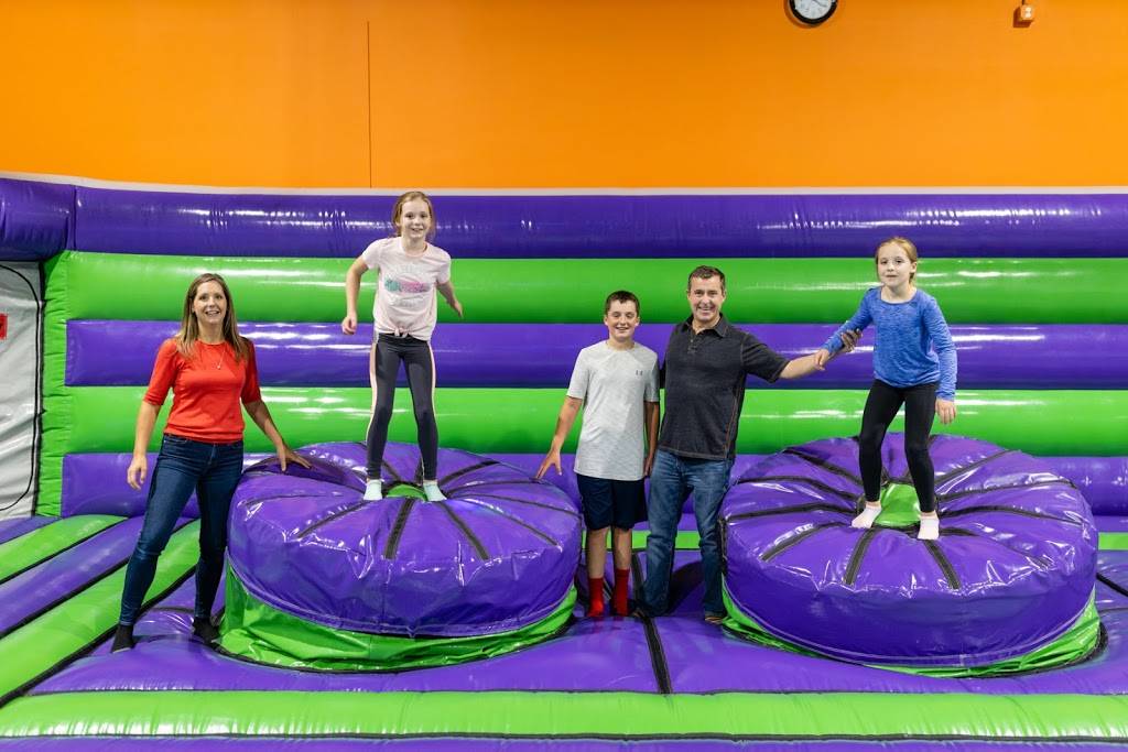 XtremeCraze - Foxboro | restaurant | 30 Commercial St unit a, Foxborough, MA 02035, USA | 7742150480 OR +1 774-215-0480