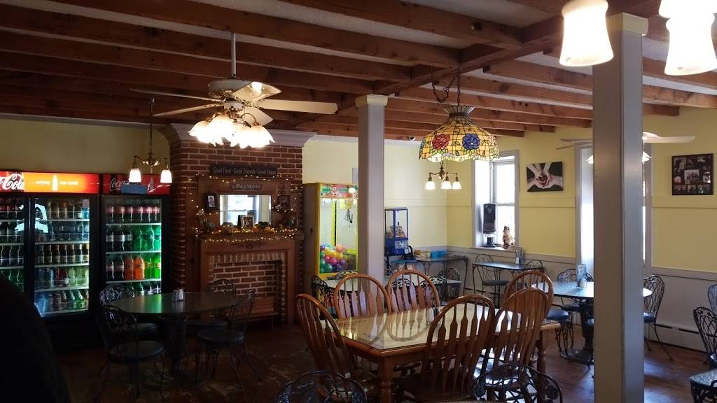 Jim & Nenas Pizzeria | restaurant | 3 S Main St, York New Salem, PA 17371, USA | 7177923078 OR +1 717-792-3078