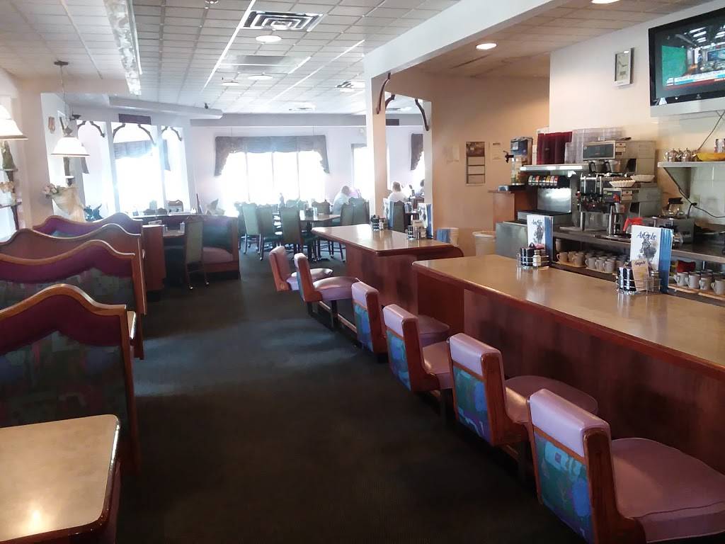 Angels Restaurant | restaurant | 1401 E John St, Appleton, WI 54915, USA | 9209938847 OR +1 920-993-8847