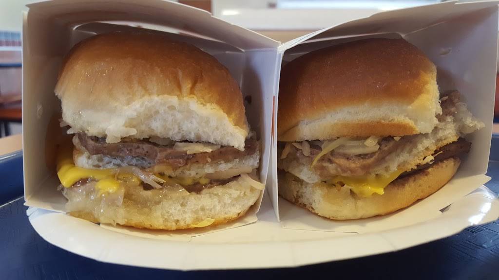 White Castle | restaurant | 110 E N Ave, Carol Stream, IL 60188, USA | 6305109111 OR +1 630-510-9111