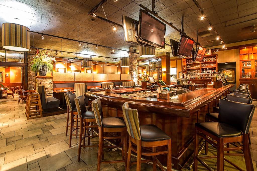 Blue Fin Restaurant And Bar | restaurant | 461-4 Town Center Pl, Columbia, SC 29229, USA | 8038657346 OR +1 803-865-7346