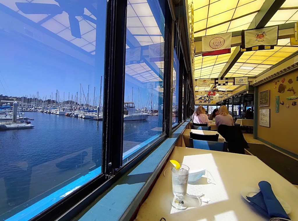 Sandbar & Grill | restaurant | Wharf II, Monterey, CA 93940, USA | 8313732818 OR +1 831-373-2818