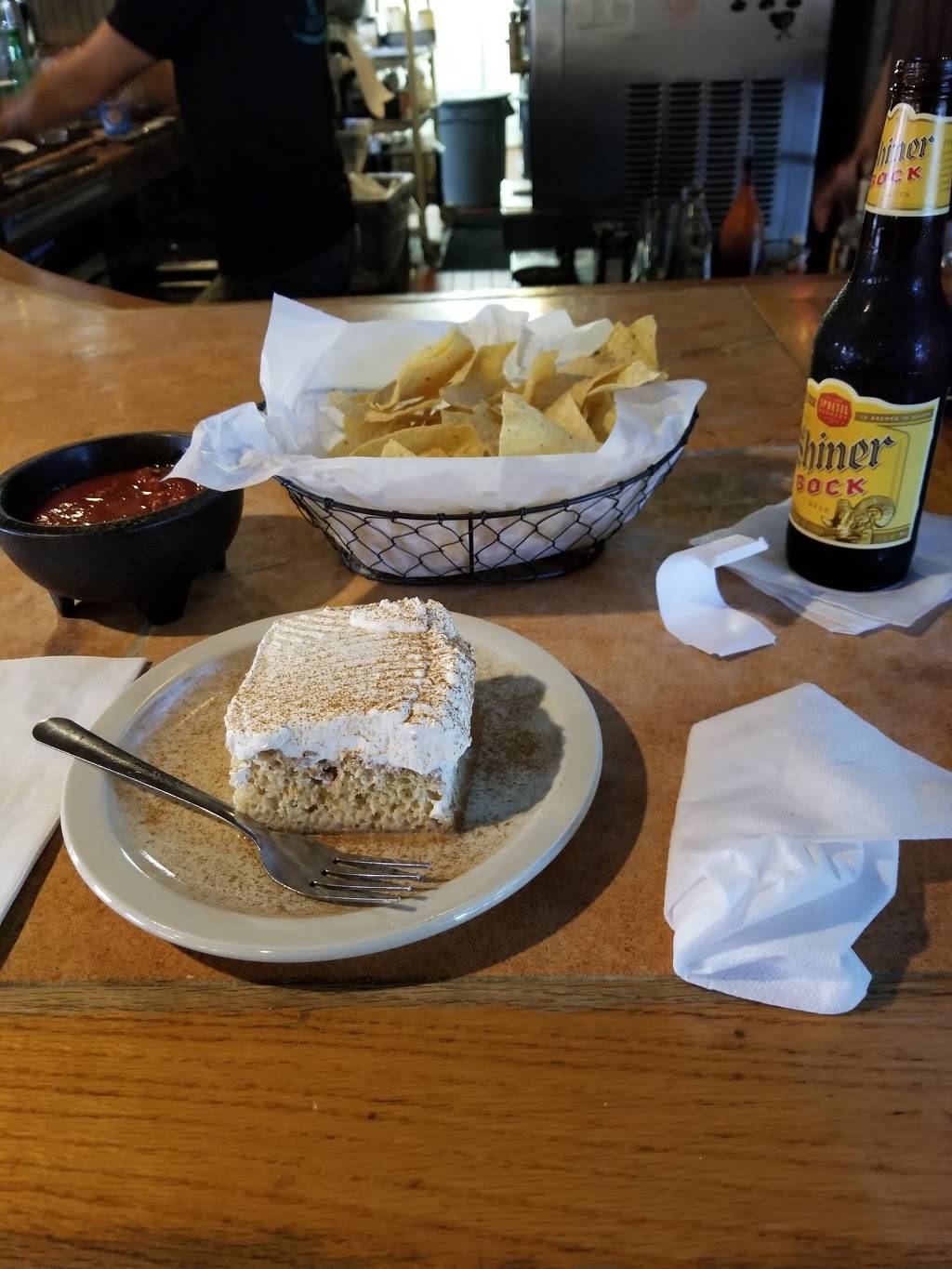 Maudies Too | restaurant | 1212 S Lamar Blvd, Austin, TX 78704, USA | 5124408088 OR +1 512-440-8088