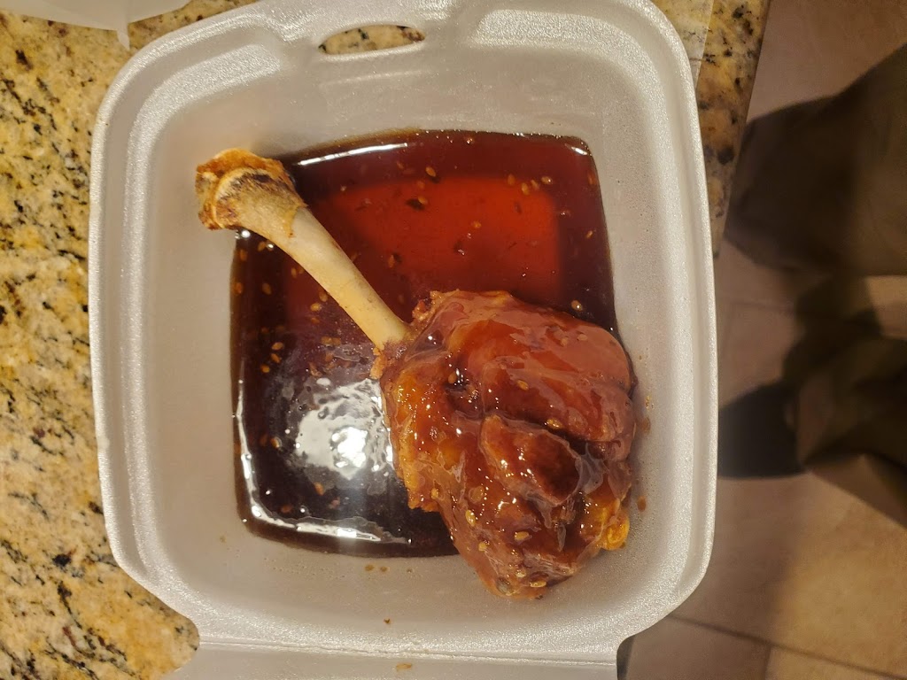 Wings On the spot | restaurant | 12275 Potranco Rd, San Antonio, TX 78253, USA | 2109544982 OR +1 210-954-4982