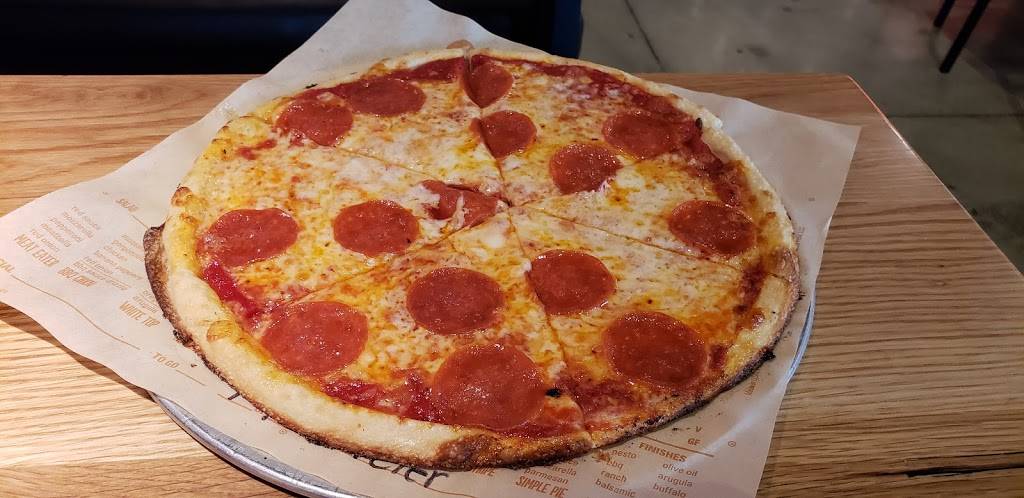 Blaze Pizza | meal takeaway | 2015 Birch Rd, Chula Vista, CA 91915, USA | 6196325205 OR +1 619-632-5205