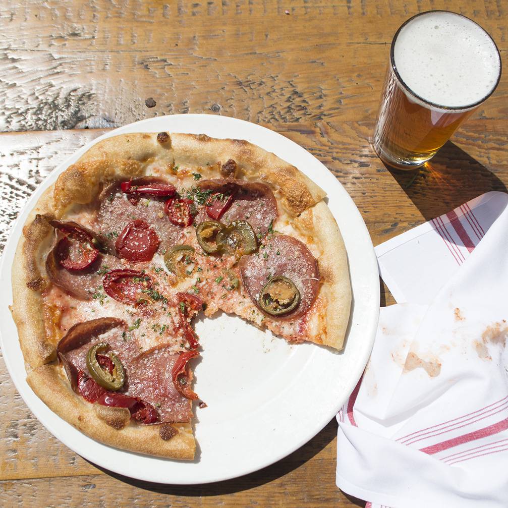 Not Your Average Joes | restaurant | 55 Main St, Watertown, MA 02472, USA | 6179269229 OR +1 617-926-9229