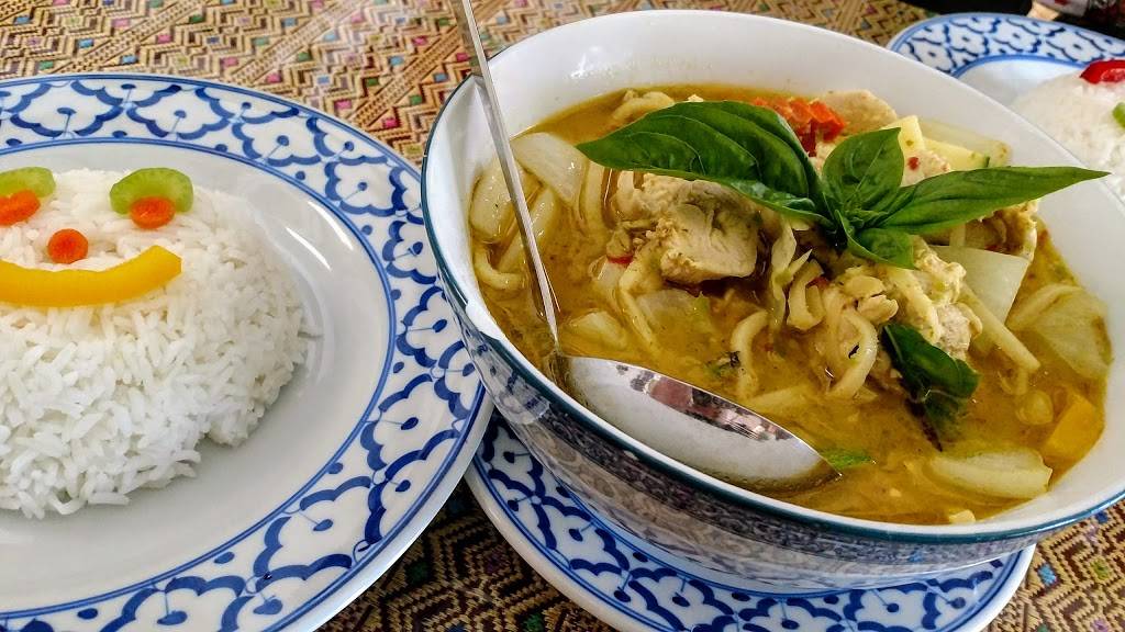 Thai-Am | restaurant | 5925 US-19E, Hampton, TN 37658, USA | 4237253424 OR +1 423-725-3424