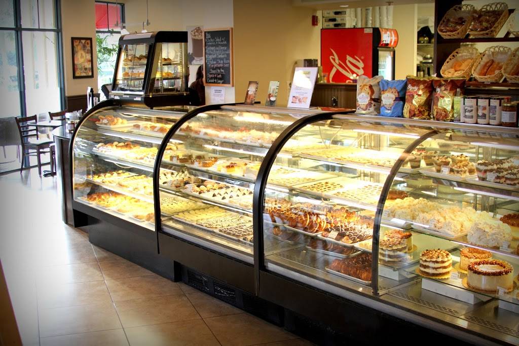 Crocante Cafe & Gourmet Bakery | bakery | 2708 N University Dr, Coral Springs, FL 33065, USA | 9543414416 OR +1 954-341-4416