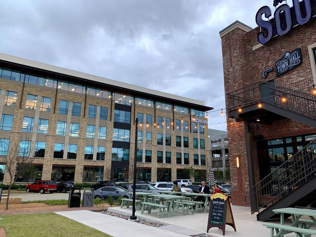 Flying Saucer drink emporium | restaurant | 3111 Olympus Boulevard, Dallas, TX 75019, USA | 9724401580 OR +1 972-440-1580