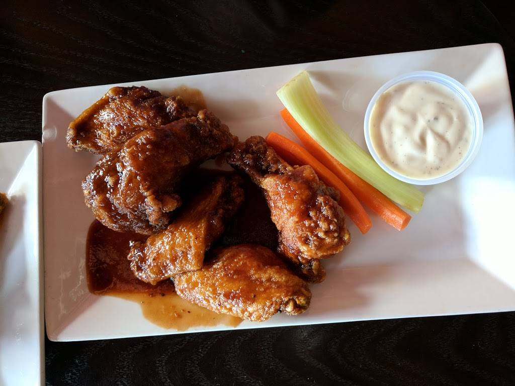 Square Celt Ale House & Grill | restaurant | 39 Orland Square Dr, Orland Park, IL 60462, USA | 7082269600 OR +1 708-226-9600