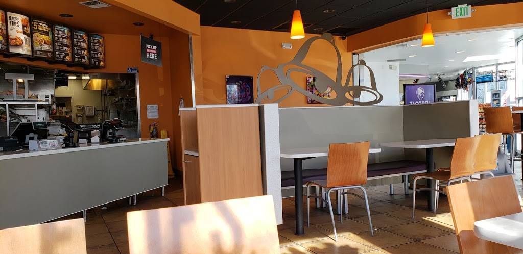 Taco Bell | meal takeaway | 9146 Harbour Point Dr, Elk Grove, CA 95758, USA | 9166651021 OR +1 916-665-1021