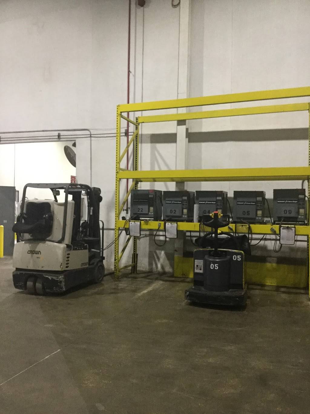 Bari Beef International | restaurant | Orlando, FL 32808, USA | 4072980560 OR +1 407-298-0560