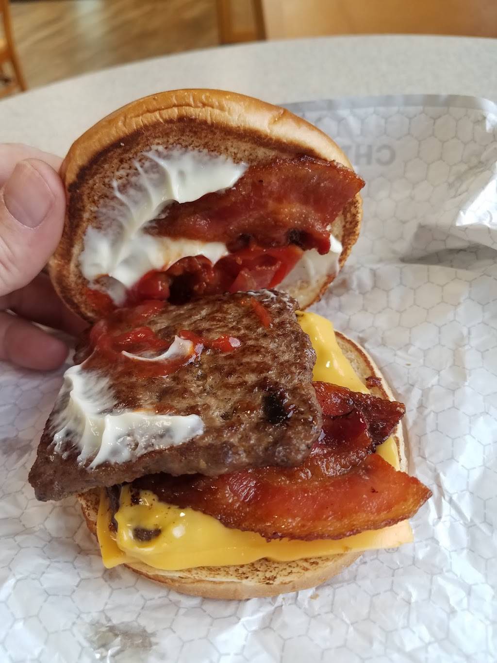 Wendys | restaurant | 8470 SW State Rd 200, Ocala, FL 34481, USA | 3522379416 OR +1 352-237-9416