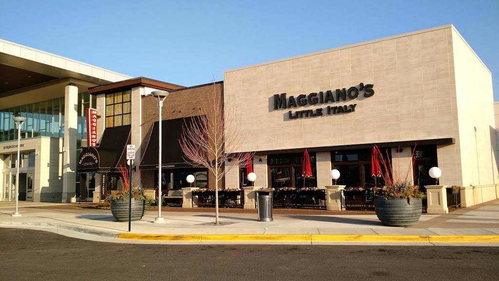 Maggianos Little Italy | restaurant | 6500 Springfield Mall #6805, Springfield, VA 22150, USA | 7039239309 OR +1 703-923-9309