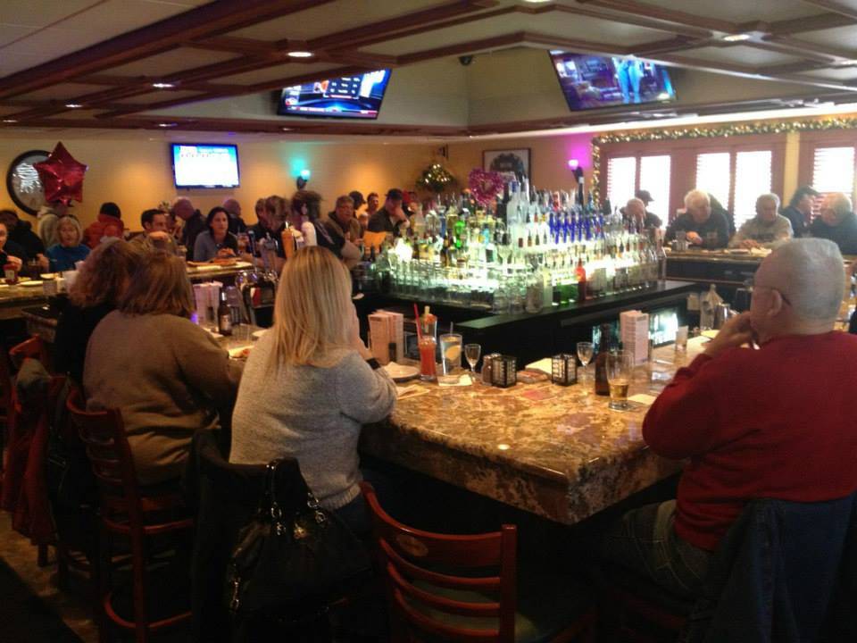 Mamma Mias of Marshfield | restaurant | 93 Careswell St, Marshfield, MA 02050, USA | 7818343050 OR +1 781-834-3050