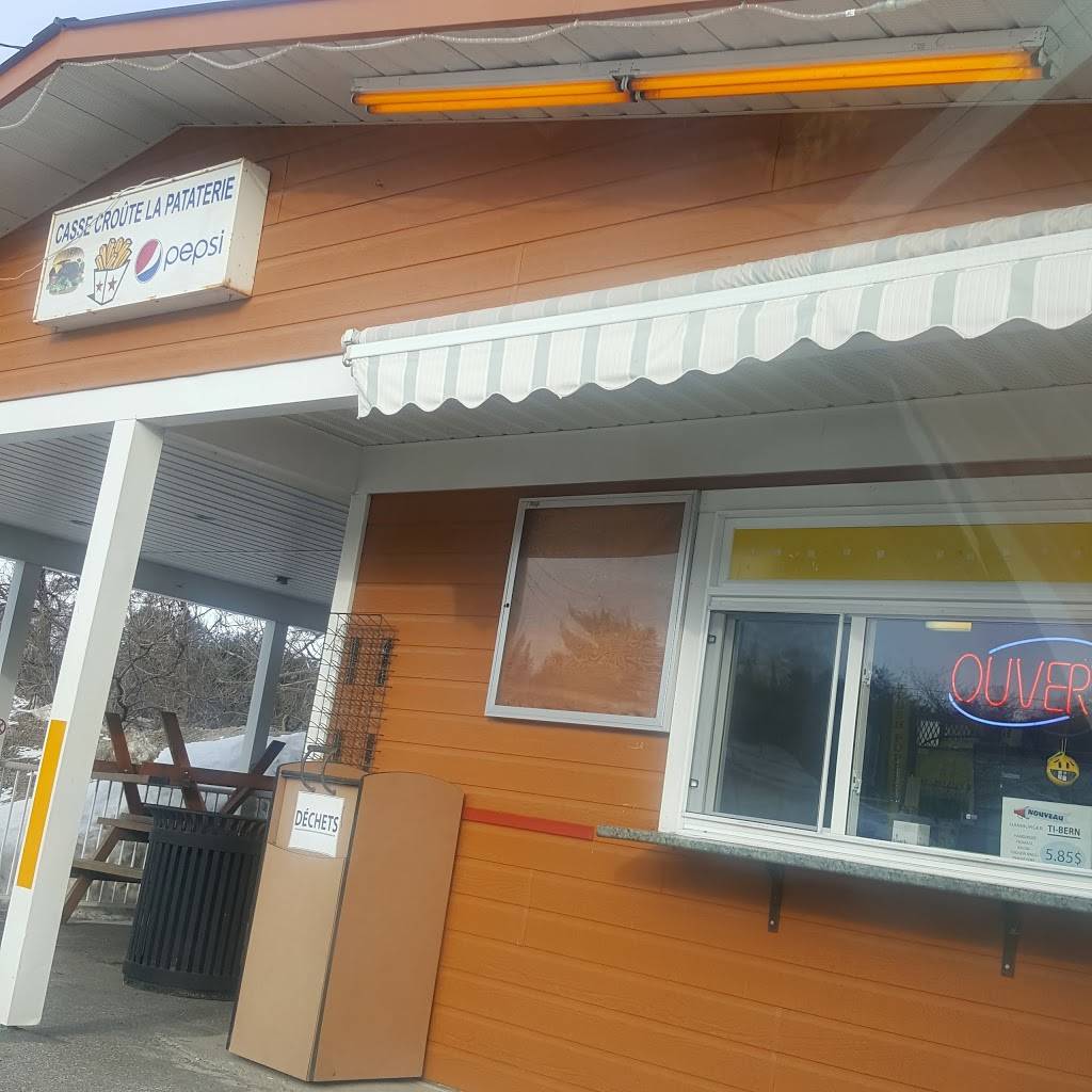 La Patatrie | restaurant | 68 Rue Saint Joseph, Gracefield, QC J0X 1Y0, Canada | 8194639999 OR +1 819-463-9999