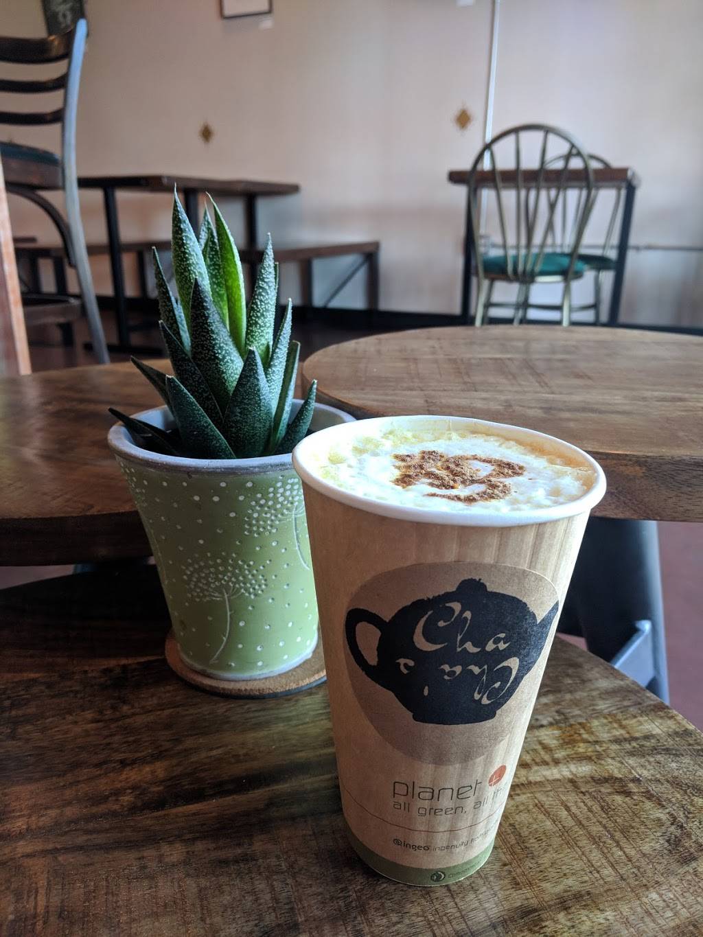 Cha Chas Tea Lounge | night club | 1325 Grand Ave Suite 3, Phoenix, AZ 85007, USA | 6028027854 OR +1 602-802-7854