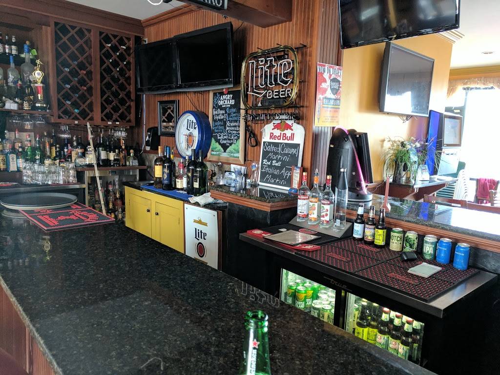 Cannolis | restaurant | 920 Washington St, Weymouth, MA 02189, USA | 7813313664 OR +1 781-331-3664