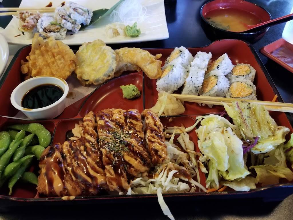 Sushi Doraku | restaurant | 9940 W Happy Valley Rd #1060, Peoria, AZ 85383, USA | 6235610023 OR +1 623-561-0023
